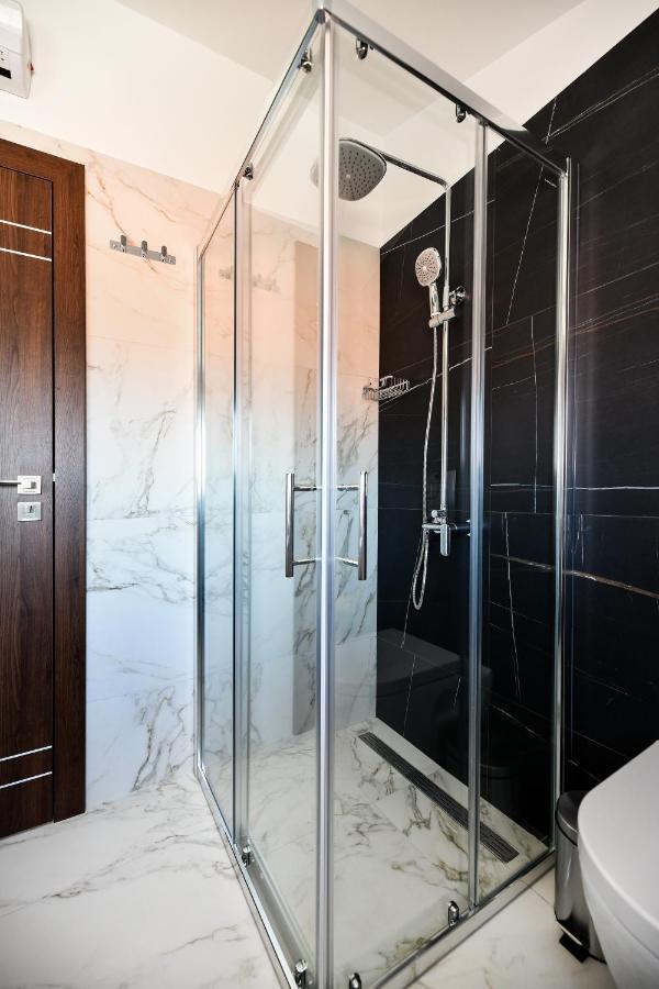 Modern Holiday Apartment "Libra" With Swimming Pool Поседарье Екстериор снимка